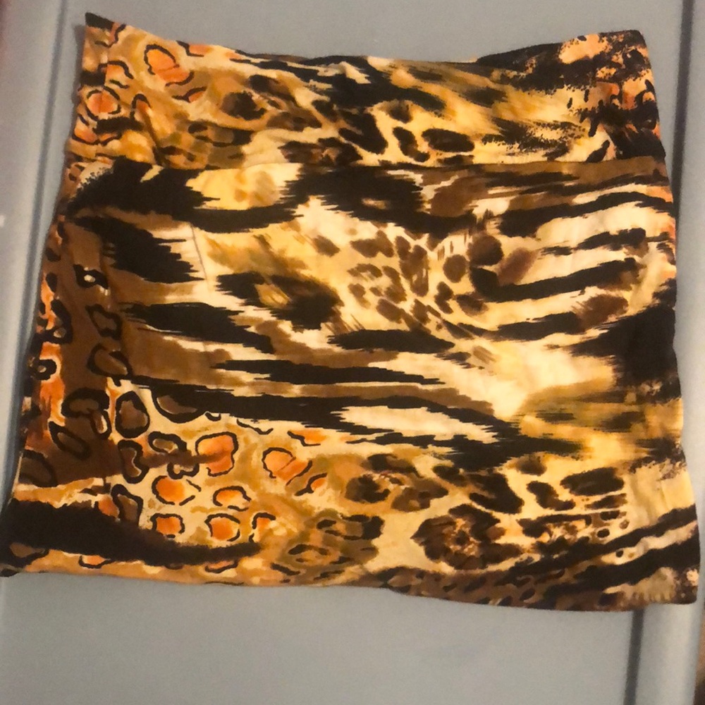 Cute spring/ summertime mini skirt. A Variety of different animal prints.